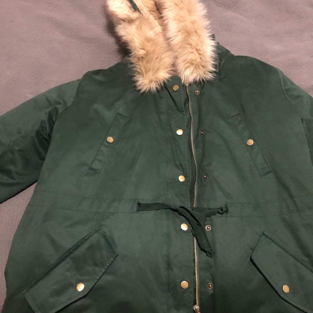 Loft jacket with faux fur